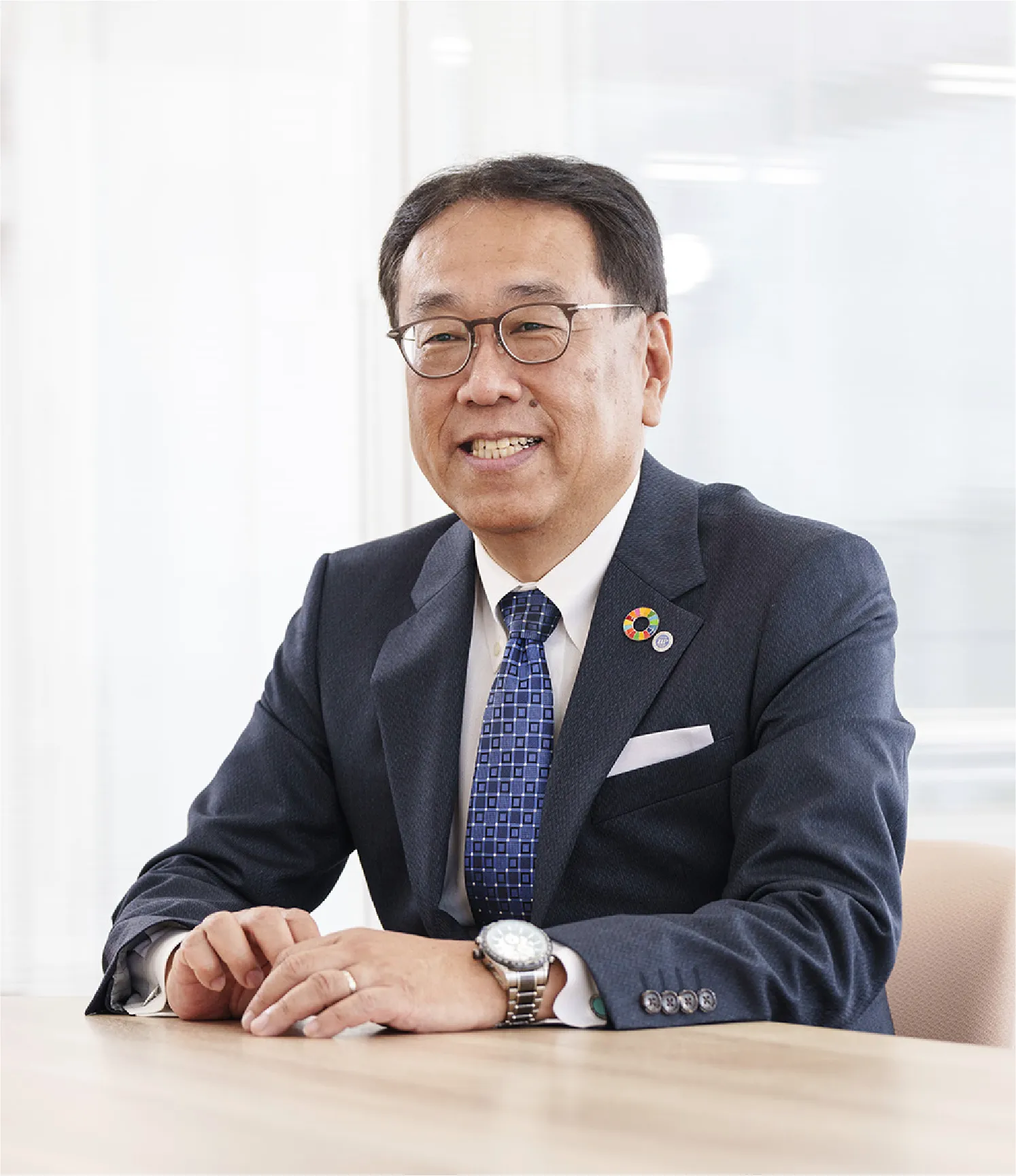 株式会社ジップ 代表取締役社長 神﨑 宏